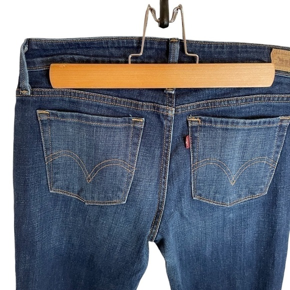 LEVI Women’s 545 dark wash denim jeans Low Boot Cut. - Size 8 Great Used Shape - Picture 3 of 8